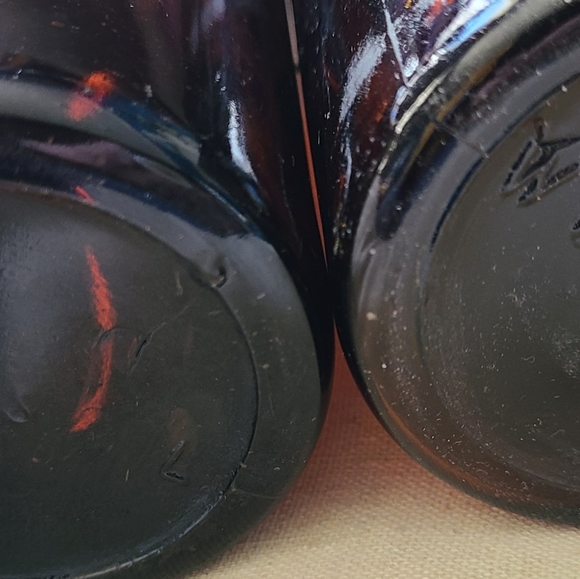 BLATZ BREWING CO. Vintage BEER Bottle, Milwaukee Wisc EMBOSSED, Empty, Set Of 2 - Picture 7 of 10